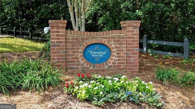 2414 Glenmore Lane, Snellville, GA 30078