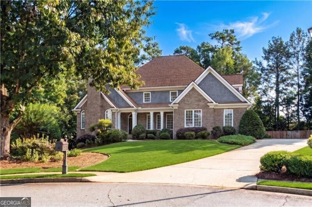 2414 Glenmore Lane, Snellville, GA 30078