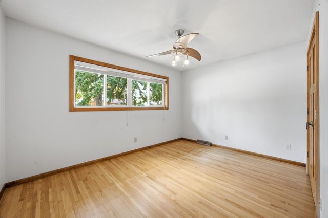1418 22nd Avenue S, Moorhead, MN 56560