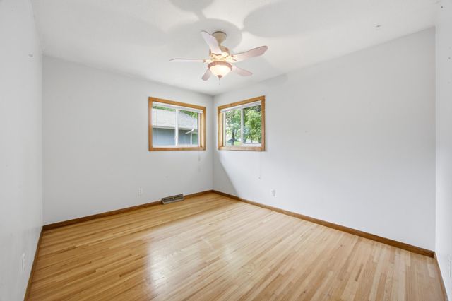 1418 22nd Avenue S, Moorhead, MN 56560