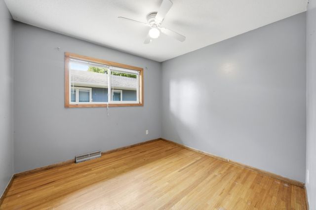 1418 22nd Avenue S, Moorhead, MN 56560