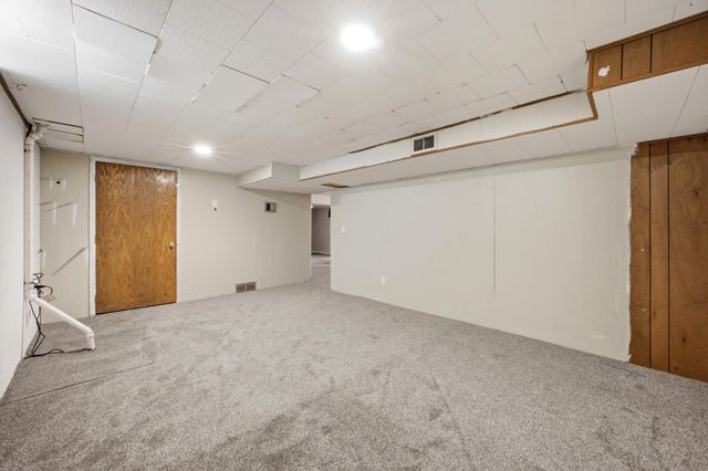 1418 22nd Avenue S, Moorhead, MN 56560