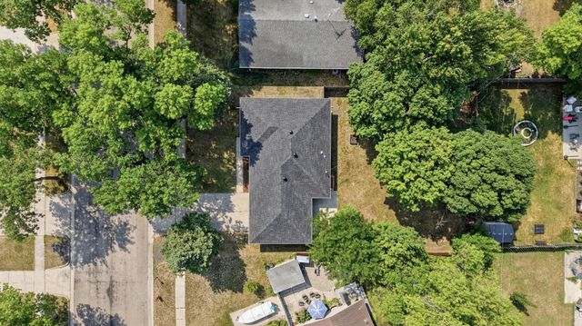 1418 22nd Avenue S, Moorhead, MN 56560