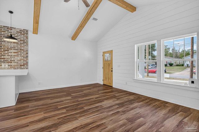 1106 N E St, Pensacola, FL 32501