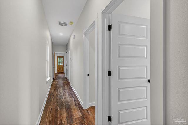 1106 N E St, Pensacola, FL 32501