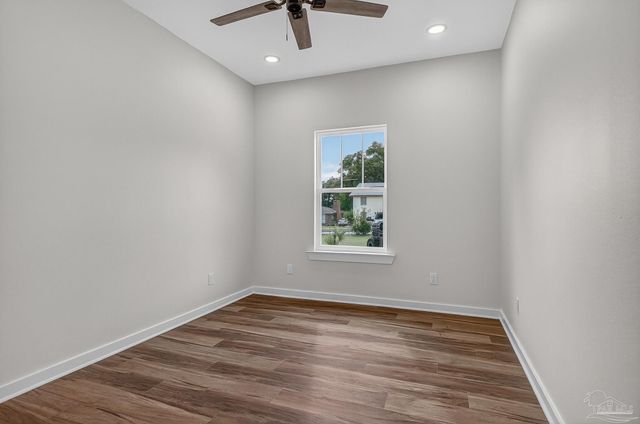 1106 N E St, Pensacola, FL 32501