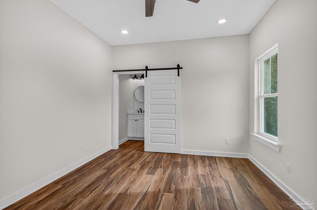 1106 N E St, Pensacola, FL 32501
