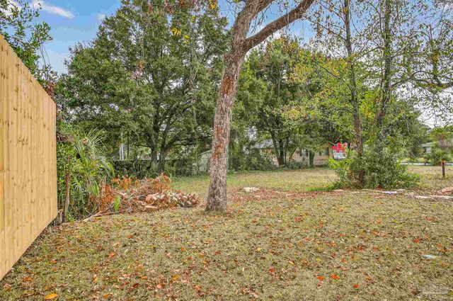 1106 N E St, Pensacola, FL 32501
