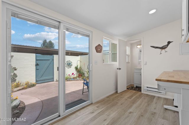 1439 S Jones Blvd Apt D7, Tucson, AZ 85713