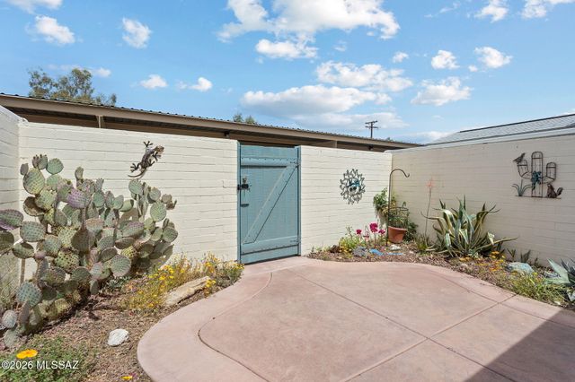 1439 S Jones Blvd Apt D7, Tucson, AZ 85713