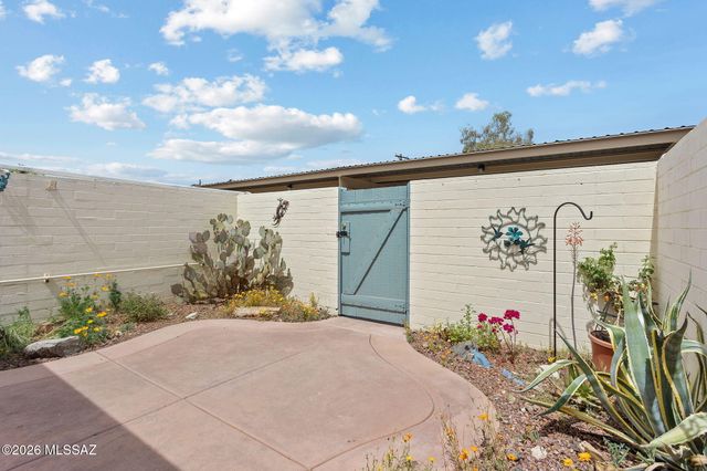 1439 S Jones Blvd Apt D7, Tucson, AZ 85713