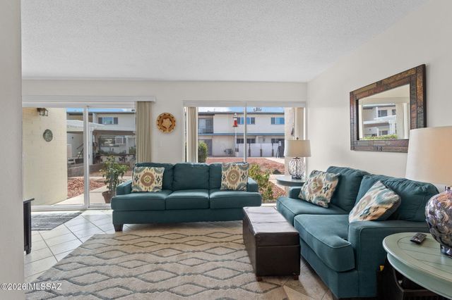 1439 S Jones Blvd Apt D7, Tucson, AZ 85713