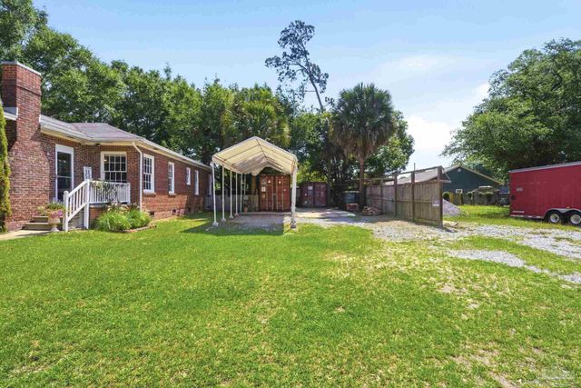 1420 N Davis Hwy, Pensacola, FL 32503