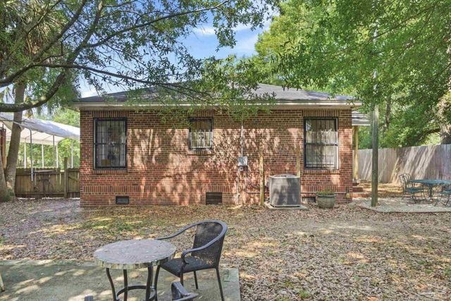 1420 N Davis Hwy, Pensacola, FL 32503