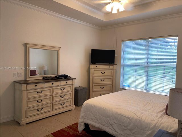 7009 NW 113th Ave, Parkland, FL 33076