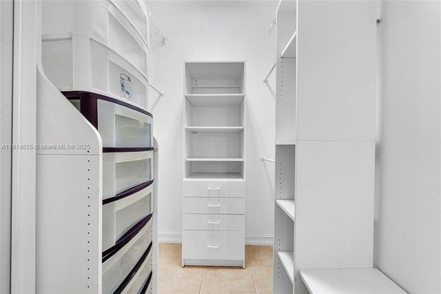 7009 NW 113th Ave, Parkland, FL 33076