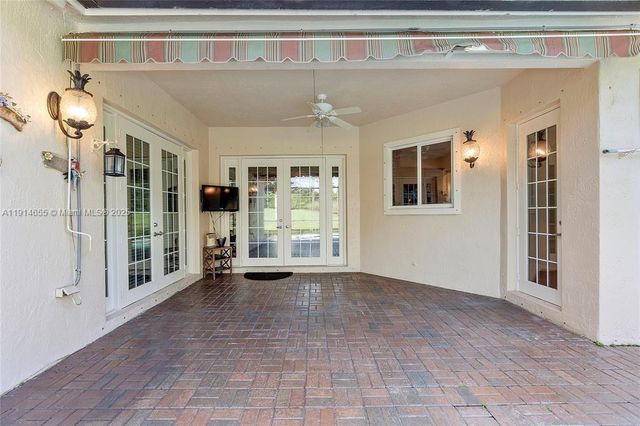 7009 NW 113th Ave, Parkland, FL 33076