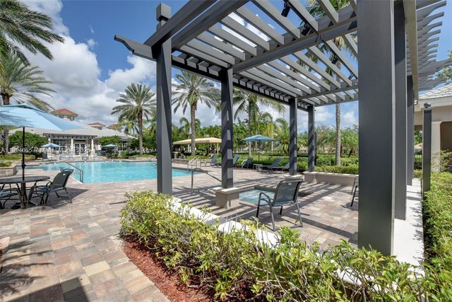 7009 NW 113th Ave, Parkland, FL 33076