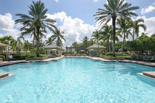 7009 NW 113th Ave, Parkland, FL 33076