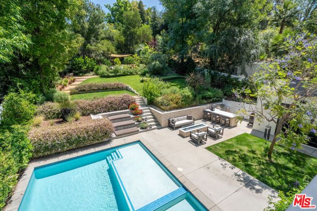 5266 Vanalden Avenue, Tarzana (los Angeles), CA 91356