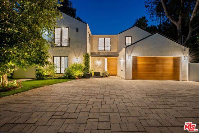 5266 Vanalden Avenue, Tarzana (los Angeles), CA 91356