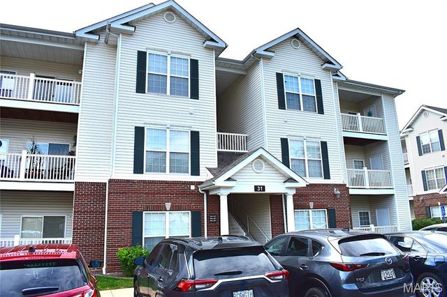 31 Kassebaum Lane 304, St Louis, MO 63129