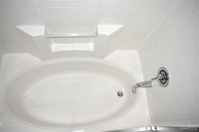 31 Kassebaum Lane 304, St Louis, MO 63129