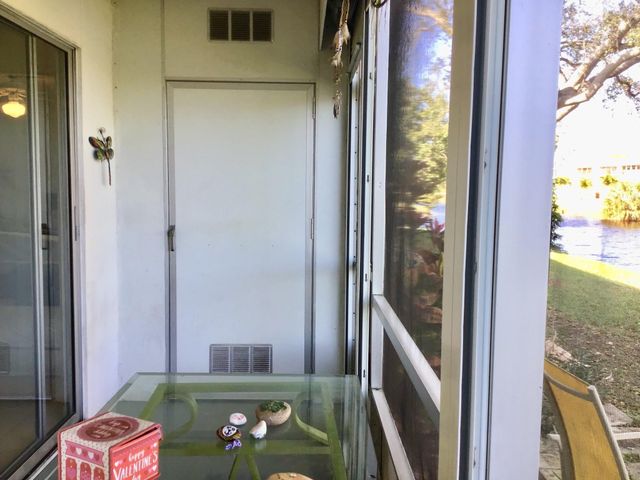 7 Oakridge B 7, Deerfield Beach, FL 33442