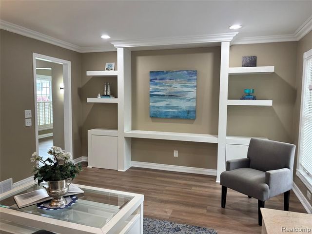 38552 Macintosh Court, Clinton Township, MI 48036