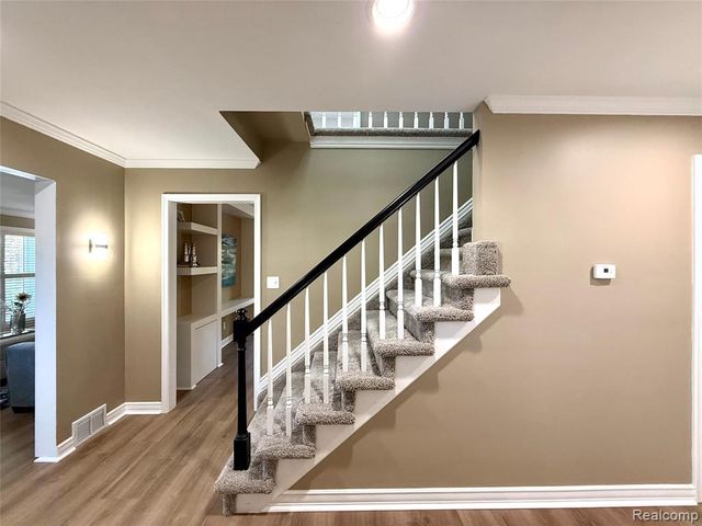 38552 Macintosh Court, Clinton Township, MI 48036