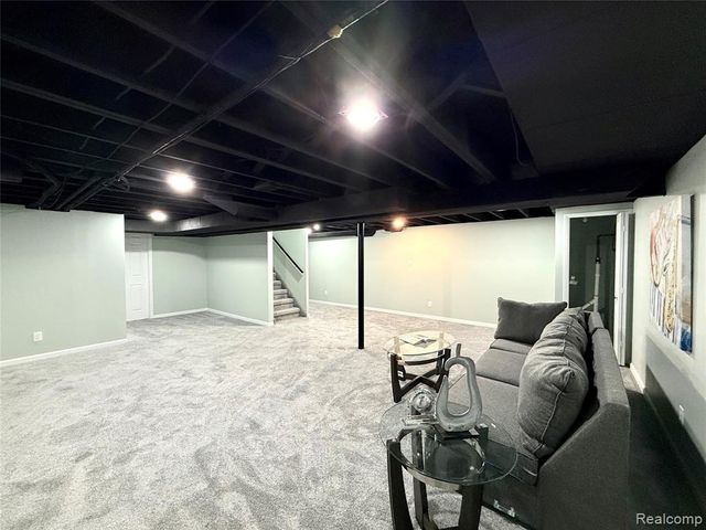 38552 Macintosh Court, Clinton Township, MI 48036