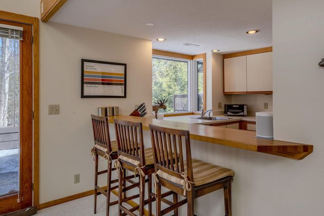 39 Pond View Road 39, Winhall, VT 05340