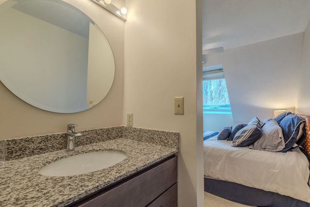 39 Pond View Road 39, Winhall, VT 05340