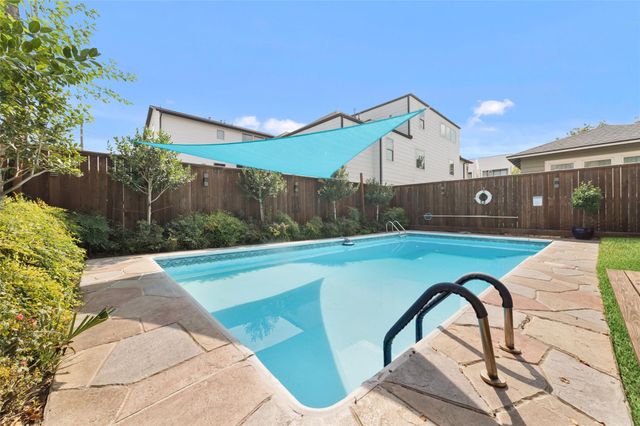 1909 Brun Street 17, Houston, TX 77019