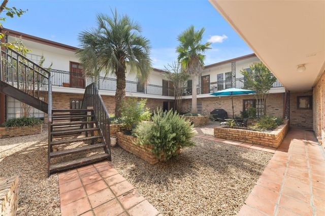 1909 Brun Street 17, Houston, TX 77019