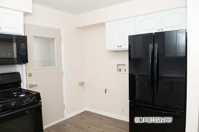 16225 Clifton Park Avenue, Markham, IL 60428