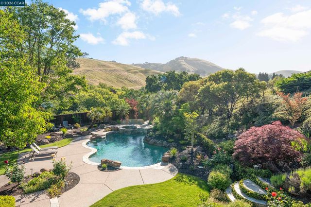115 Byerley Ct, Alamo, CA 94507