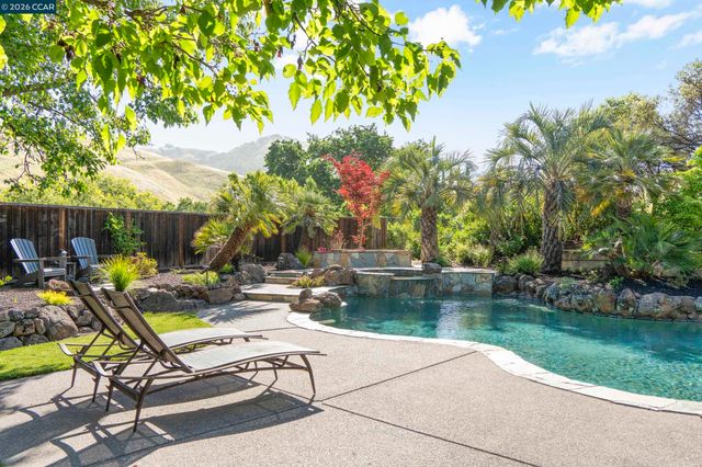 115 Byerley Ct, Alamo, CA 94507
