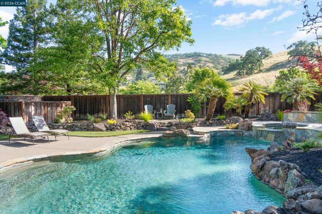 115 Byerley Ct, Alamo, CA 94507