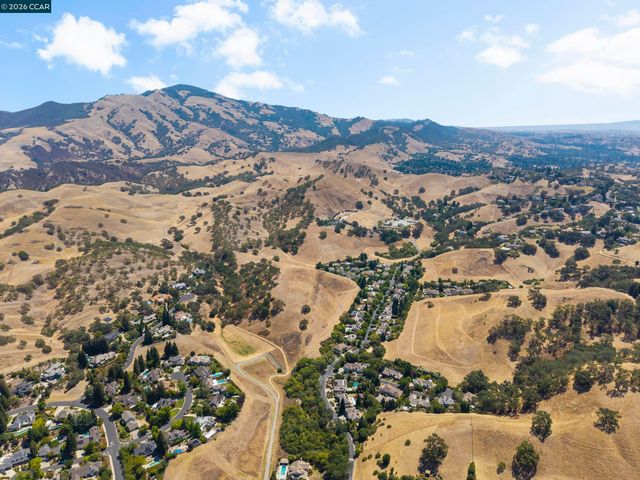115 Byerley Ct, Alamo, CA 94507