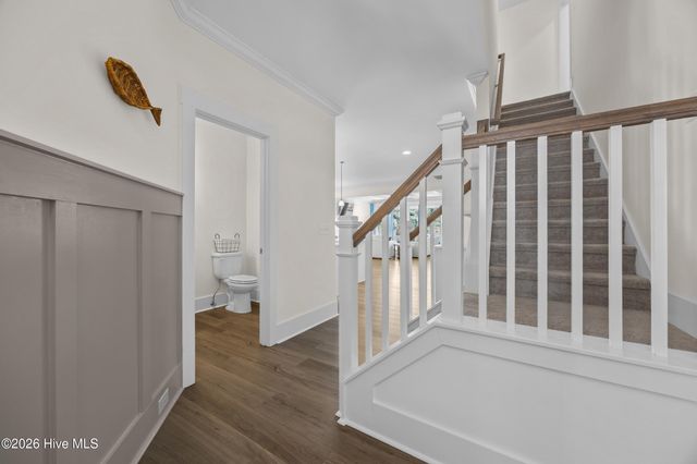 90 E Singing Avenue, Hampstead, NC 28443
