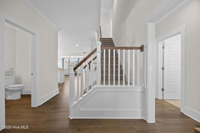 90 E Singing Avenue, Hampstead, NC 28443