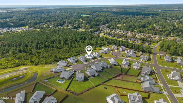 90 E Singing Avenue, Hampstead, NC 28443