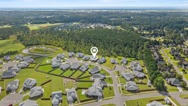 90 E Singing Avenue, Hampstead, NC 28443