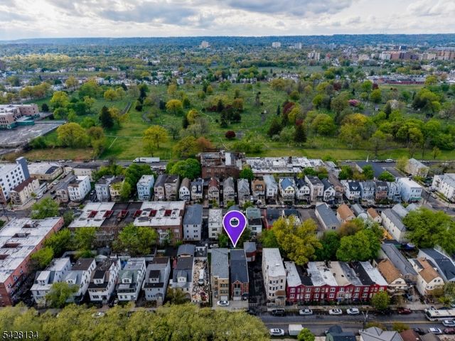 267 S 10Th St, Newark City, NJ 07103