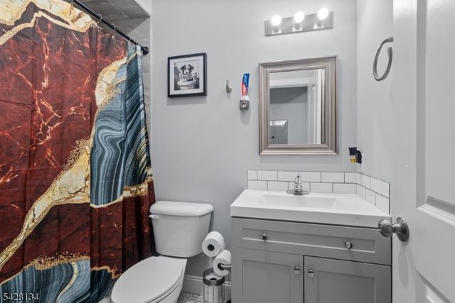 267 S 10Th St, Newark City, NJ 07103
