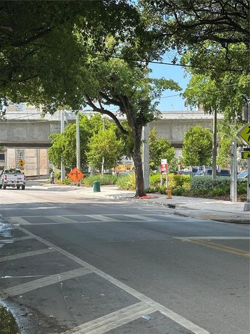 1525-27 NW 3rd Avenue, Miami, FL 33136