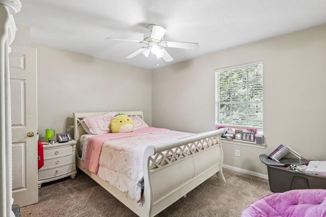 410 Spring Lakes Haven, Spring, TX 77373