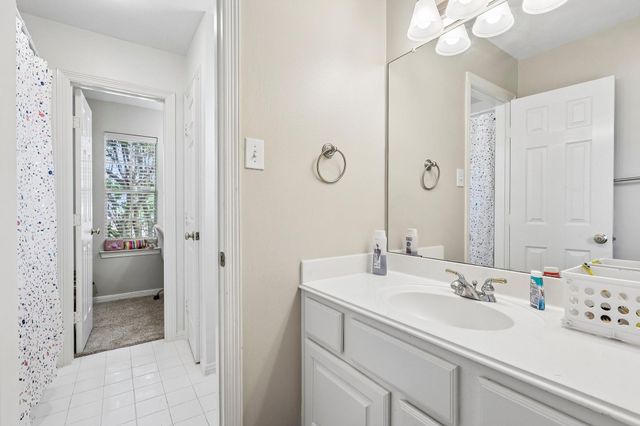 410 Spring Lakes Haven, Spring, TX 77373