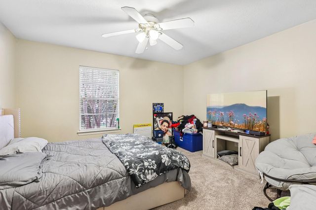 410 Spring Lakes Haven, Spring, TX 77373